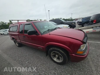 2000 Chevrolet S-10 LS Extended Cab Medium Bed - miniatura 3