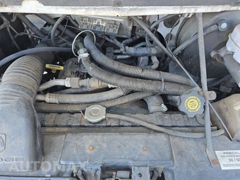 2000 Dodge Ram Cargo Van 1500 127.2" WB - miniatura 16