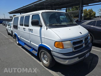 2000 Dodge Ram Cargo Van 1500 127.2" WB - miniatura 3