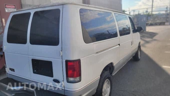 2000 Ford E-150 Wagon XL 138.0" WB - miniatura 14