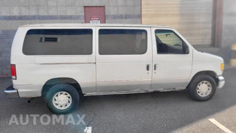 2000 Ford E-150 Wagon XL 138.0" WB - miniatura 15