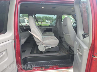 2000 Ford E-150 Wagon XL 138.0" WB – miniatura 10