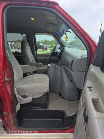 2000 Ford E-150 Wagon XL 138.0" WB – miniatura 16