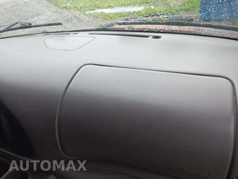 2000 Ford E-150 Wagon XL 138.0" WB – miniatura 17