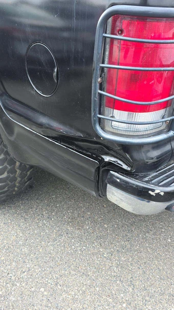 2000 Ford Excursion Limited – miniatura 32