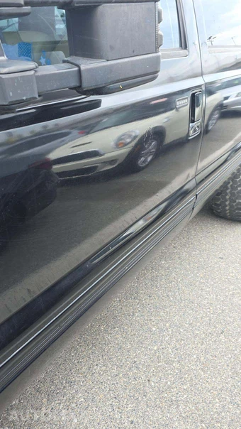 2000 Ford Excursion Limited – miniatura 38
