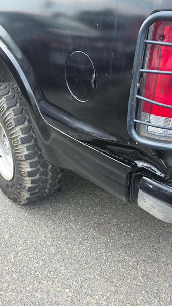 2000 Ford Excursion Limited – miniatura 42