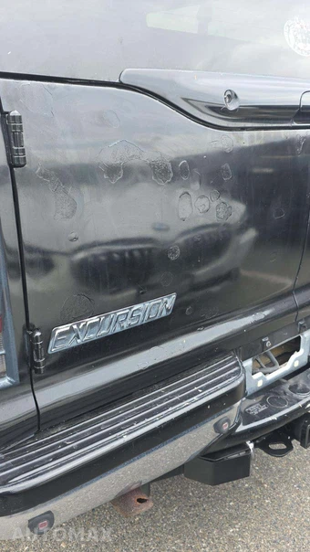 2000 Ford Excursion Limited – miniatura 43