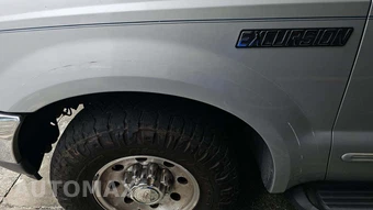 2000 Ford Excursion XLT – miniatura 38