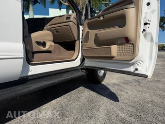 2000 Ford Excursion XLT - miniatura 57