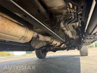 2000 Ford Excursion XLT - miniatura 76