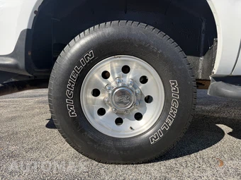 2000 Ford Excursion XLT - miniatura 78