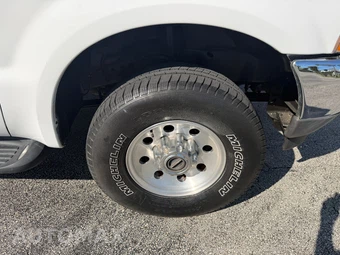 2000 Ford Excursion XLT - miniatura 79
