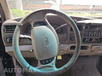 2000 Ford Excursion XLT – miniatura 10