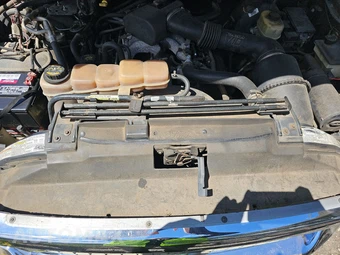 2000 Ford Excursion XLT – miniatura 16
