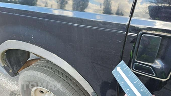 2000 Ford Excursion XLT – miniatura 23