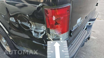 2000 Ford Excursion XLT – miniatura 54