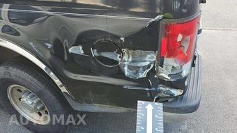 2000 Ford Excursion XLT – miniatura 57