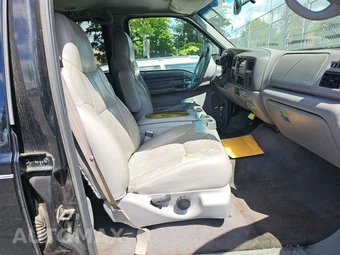 2000 Ford Excursion XLT – miniatura 8