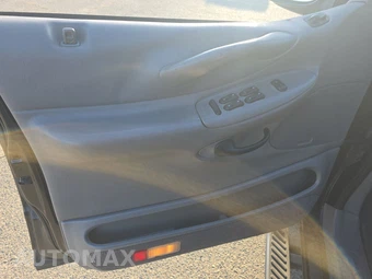 2000 Ford Expedition XLT – miniatura 9