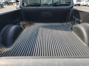 2000 Ford F-150 Lariat Extended Cab Medium Bed w/Rear Doors – miniatura 16