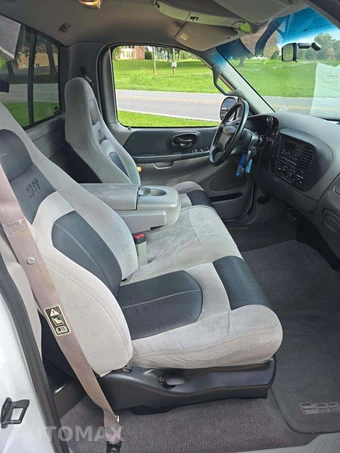 2000 Ford F-150 SVT Lightning Regular Cab Medium Bed - miniatura 16