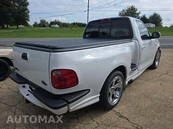 2000 Ford F-150 SVT Lightning Regular Cab Medium Bed - miniatura 3