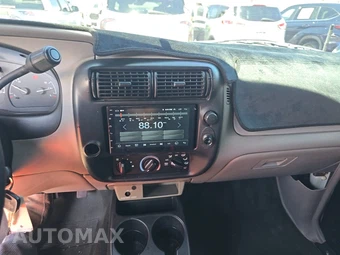 2000 Ford Ranger XL Regular Cab Long Bed – miniatura 11