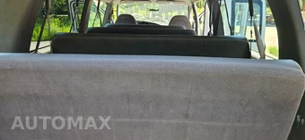 2000 Ford Super Duty E-350 Wagon XL 138.0" WB - miniatura 14