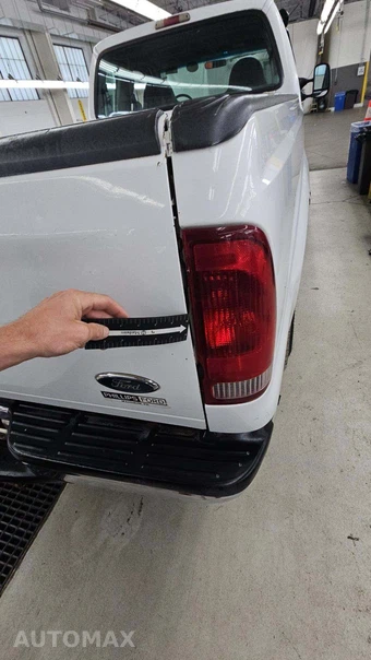 2000 Ford Super Duty F-250 XL Extended Cab Long Bed w/Rear Doors – miniatura 35