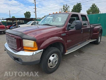 2000 Ford Super Duty F-350 XLT Crew Cab Medium Bed DRW