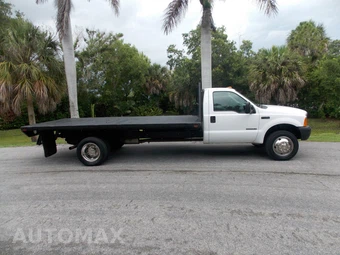 2000 Ford Super Duty F-450 Cab Chassis XL Regular Cab DRW - miniatura 13