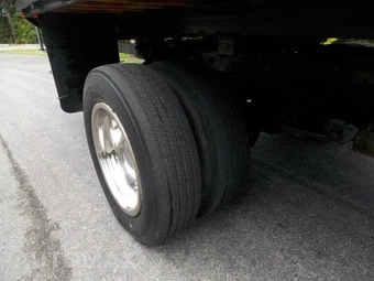 2000 Ford Super Duty F-450 Cab Chassis XL Regular Cab DRW - miniatura 6