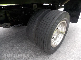 2000 Ford Super Duty F-450 Cab Chassis XL Regular Cab DRW - miniatura 7