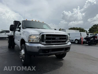 2000 Ford Super Duty F-550 Cab Chassis XL Regular Cab DRW - miniatura 3
