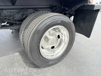 2000 Ford Super Duty F-550 Cab Chassis XL Regular Cab DRW - miniatura 9