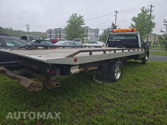 2000 Ford Super Duty F-550 Cab Chassis XLT Regular Cab DRW - miniatura 3