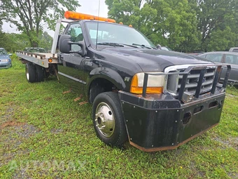 2000 Ford Super Duty F-550 Cab Chassis XLT Regular Cab DRW - miniatura 4