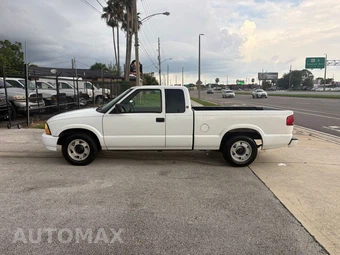 2000 GMC Sonoma SLS Extended Cab Medium Bed 1SG w/Rear LH Door - miniatura 2