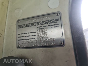 2000 Isuzu NPR Base Low Tilt – miniatura 13