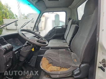2000 Isuzu NPR Base Low Tilt – miniatura 7