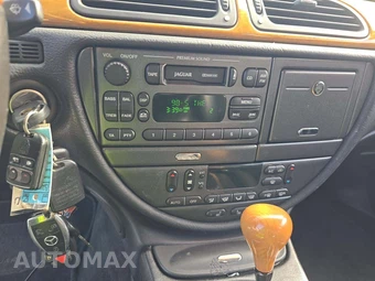 2000 Jaguar S-TYPE V6 - miniatura 10