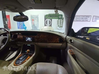 2000 Jaguar XK8 Coupe – miniatura 19