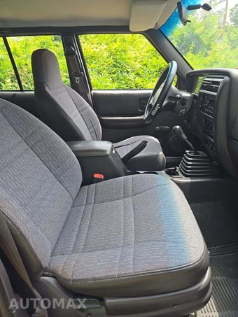 2000 Jeep Cherokee SE – miniatura 17