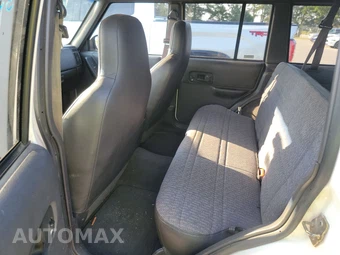 2000 Jeep Cherokee Sport – miniatura 13