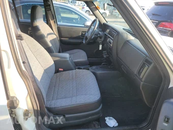 2000 Jeep Cherokee Sport – miniatura 8