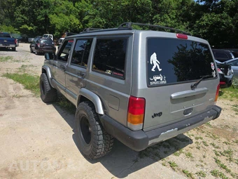 2000 Jeep Cherokee Sport – miniatura 2