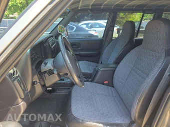 2000 Jeep Cherokee Sport – miniatura 6