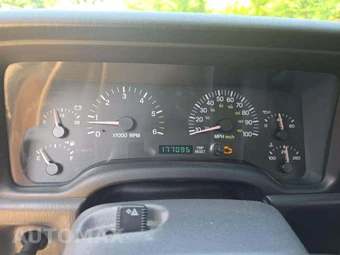 2000 Jeep Cherokee Sport – miniatura 9