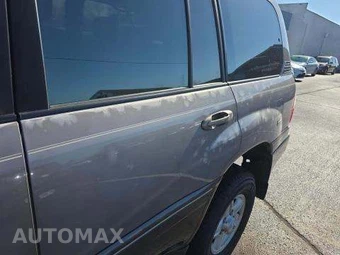 2000 Lexus LX 470 - miniatura 6